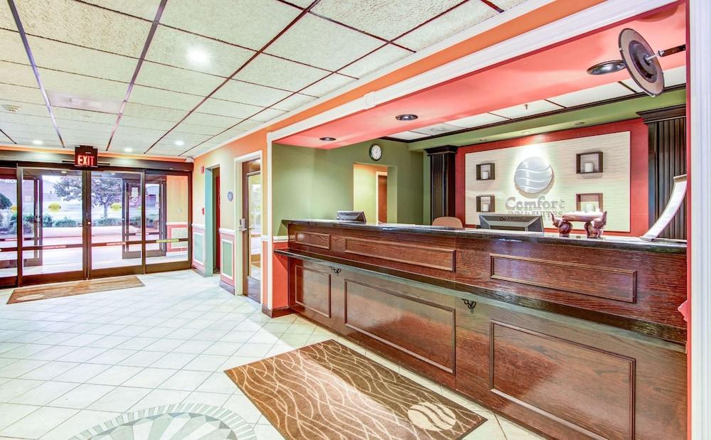 Comfort Inn & Suites Athens North