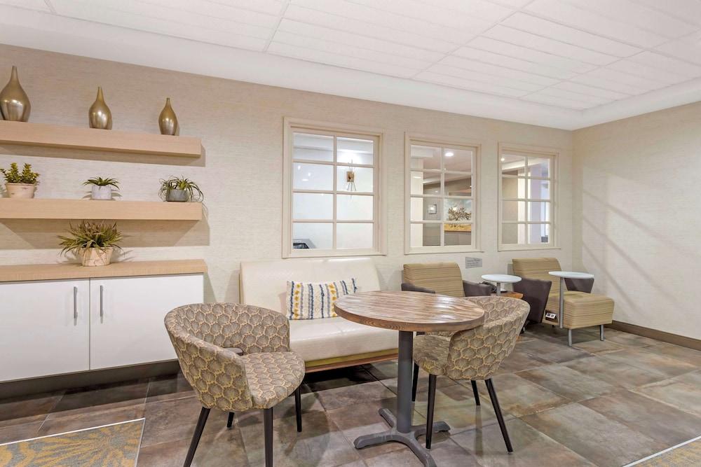 Best Western Plus Grant Creek Inn