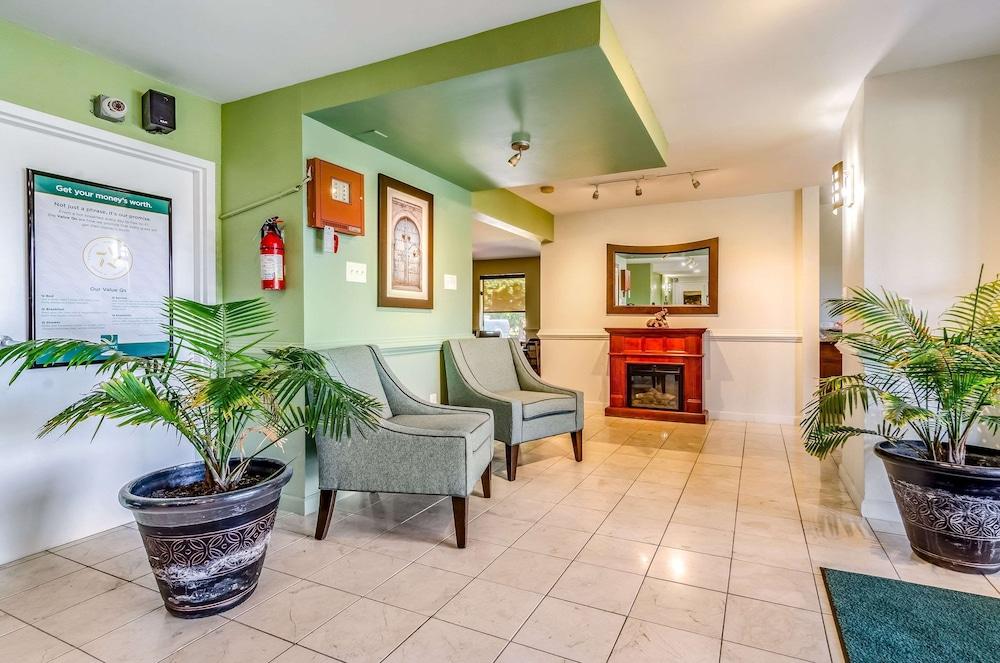 Quality Inn & Suites Creedmoor - Butner