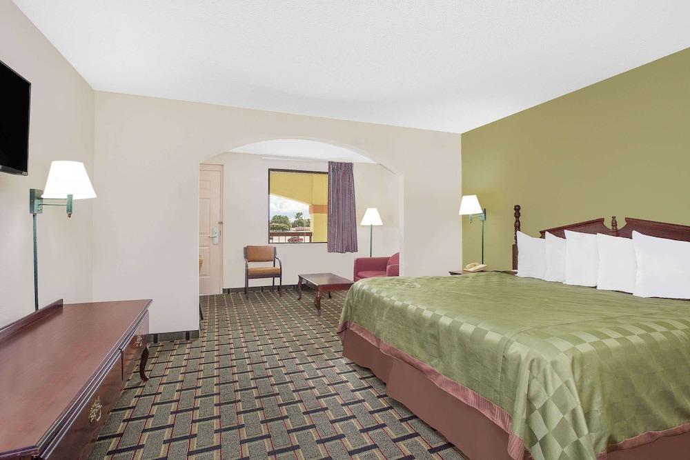 Days Inn by Wyndham Eufaula AL