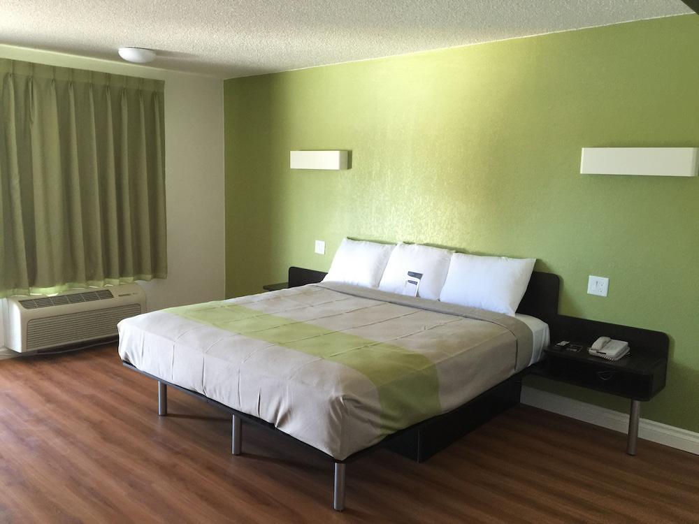 Motel 6 Santa Maria, CA - South