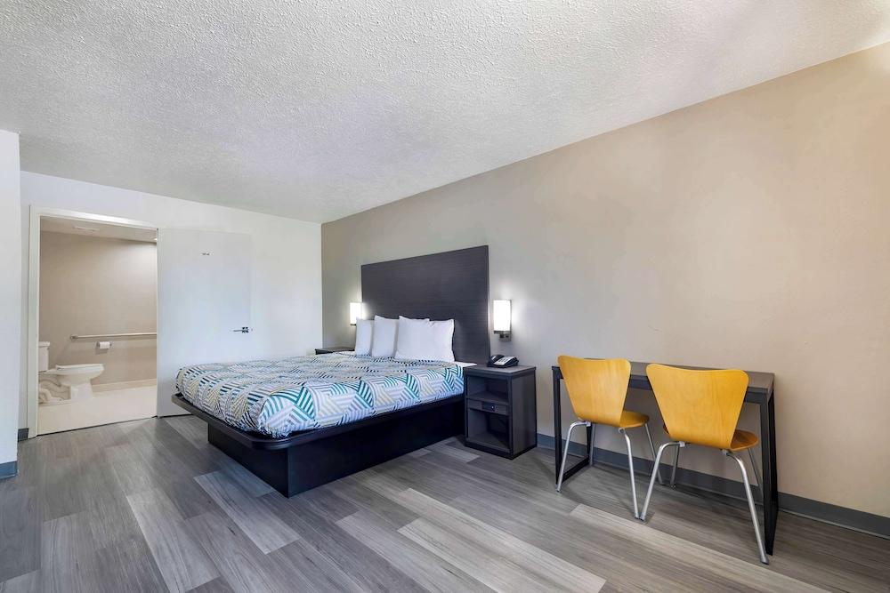 Motel 6 Lake Charles, LA