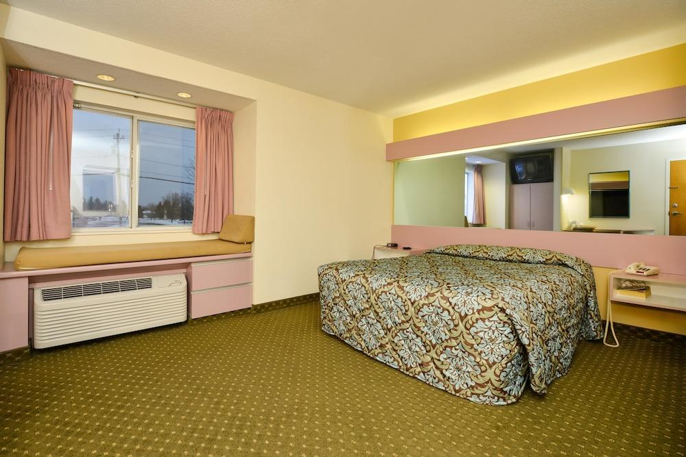 Americas Best Value Inn East Syracuse