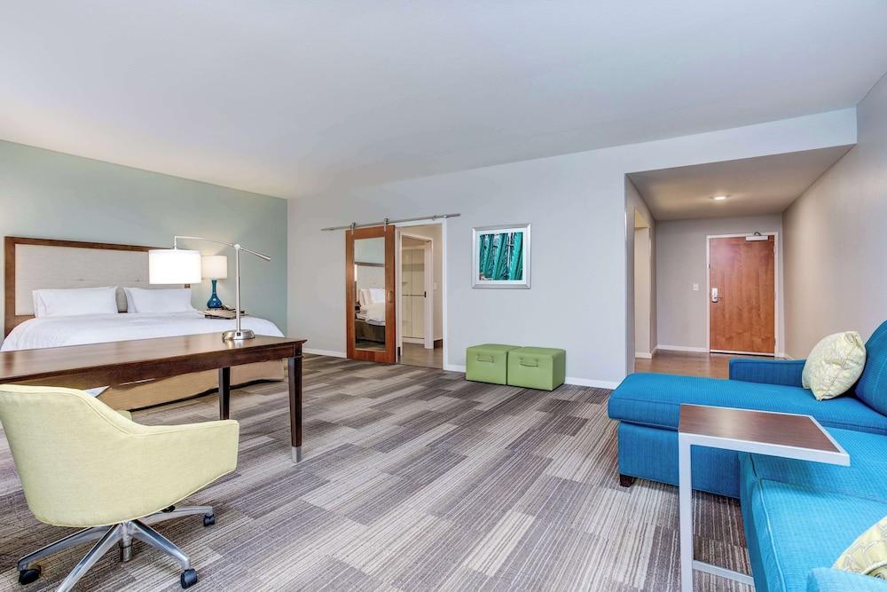 Hampton Inn & Suites Macon I-475