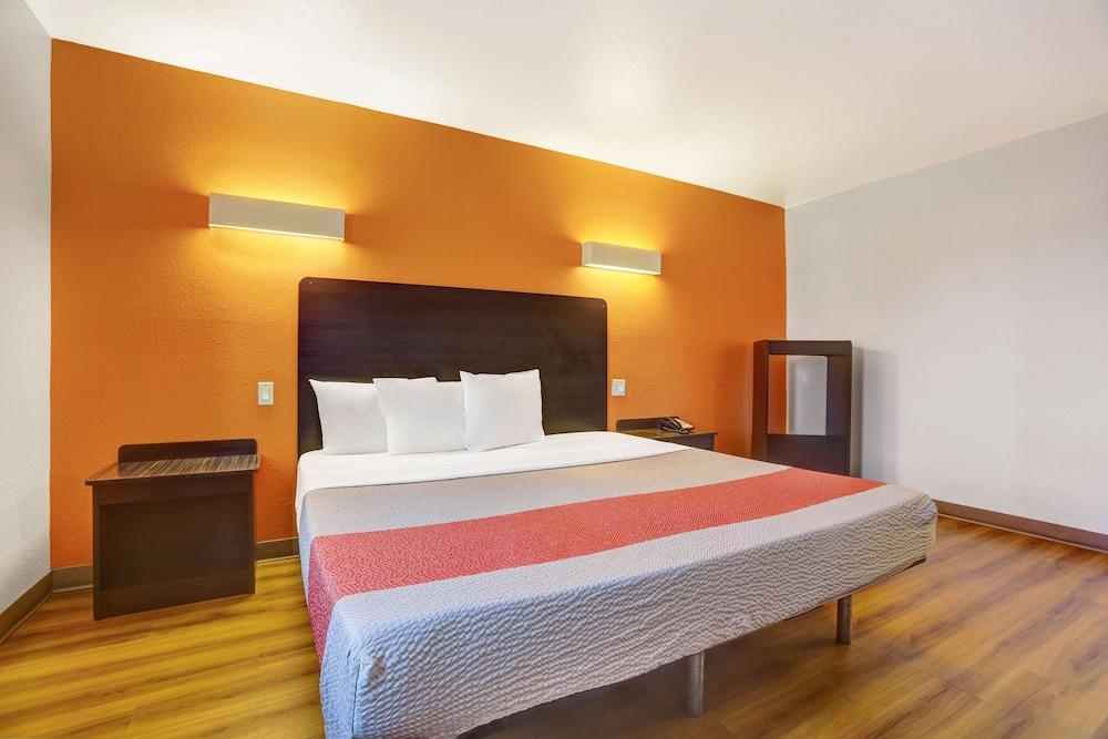 Motel 6 Silver City, NM