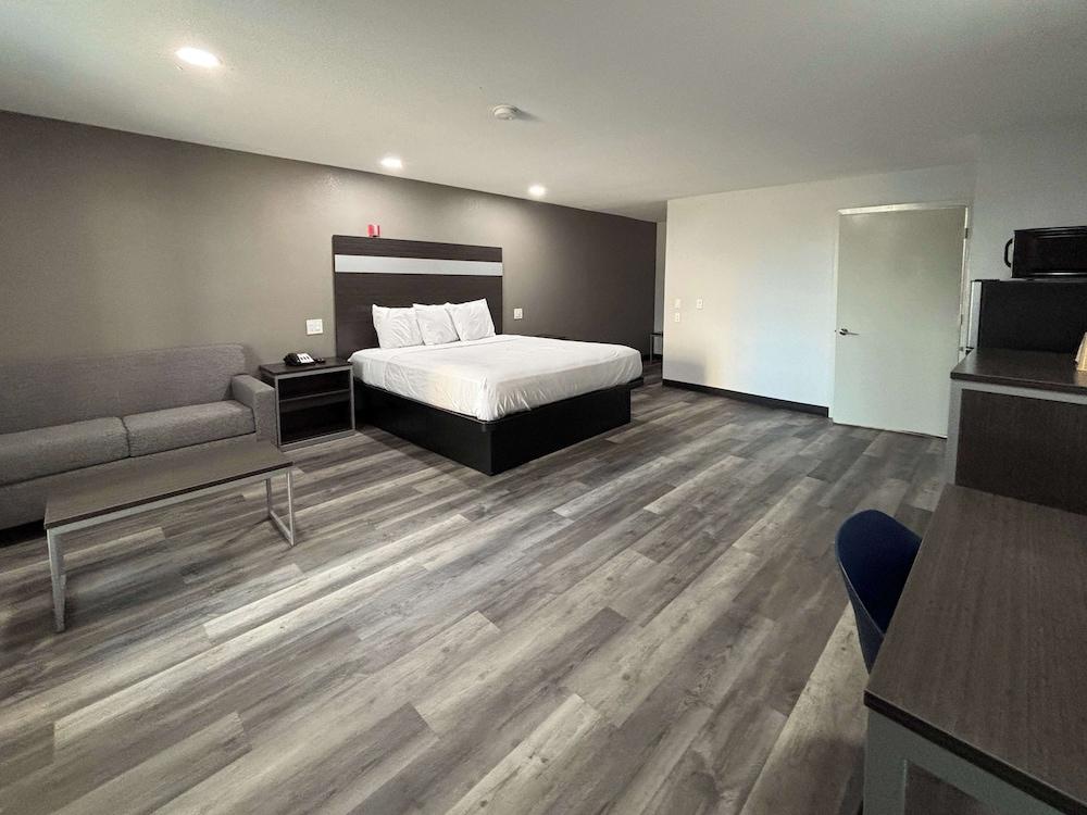 Motel 6 La Porte, TX