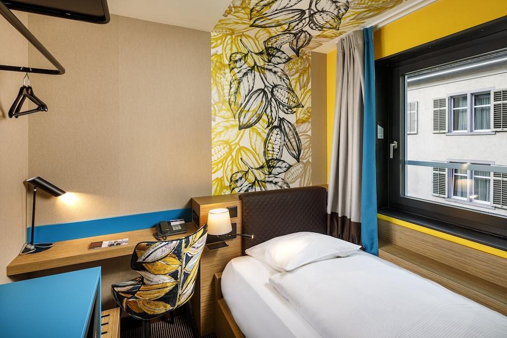 Swiss Chocolate by Fassbind