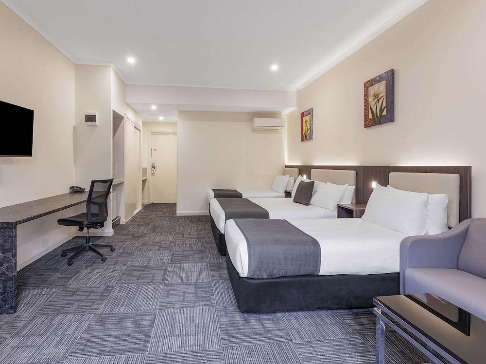 Quality Hotel Melbourne Airport