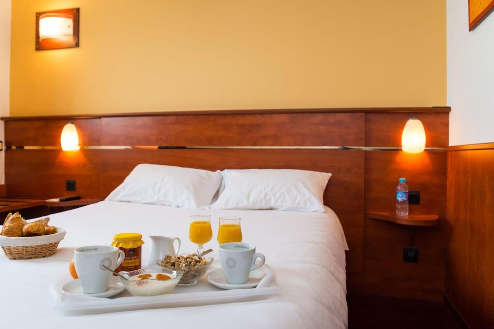 Brit Hotel Rennes Cesson - Le Floréal