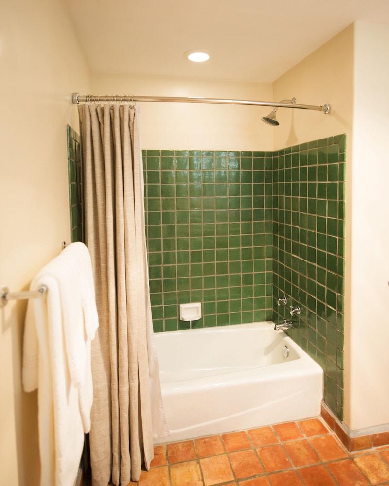 Ojo Santa Fe Spa Resort