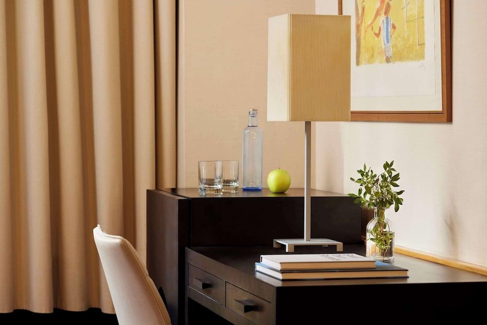 NH Ciudad de Valencia Hotel