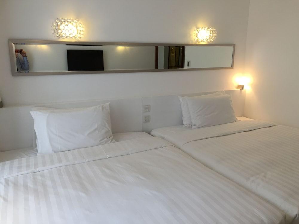 Charterhouse Causeway Bay