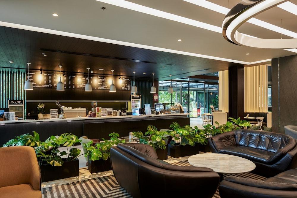 TK Palace Hotel & Convention