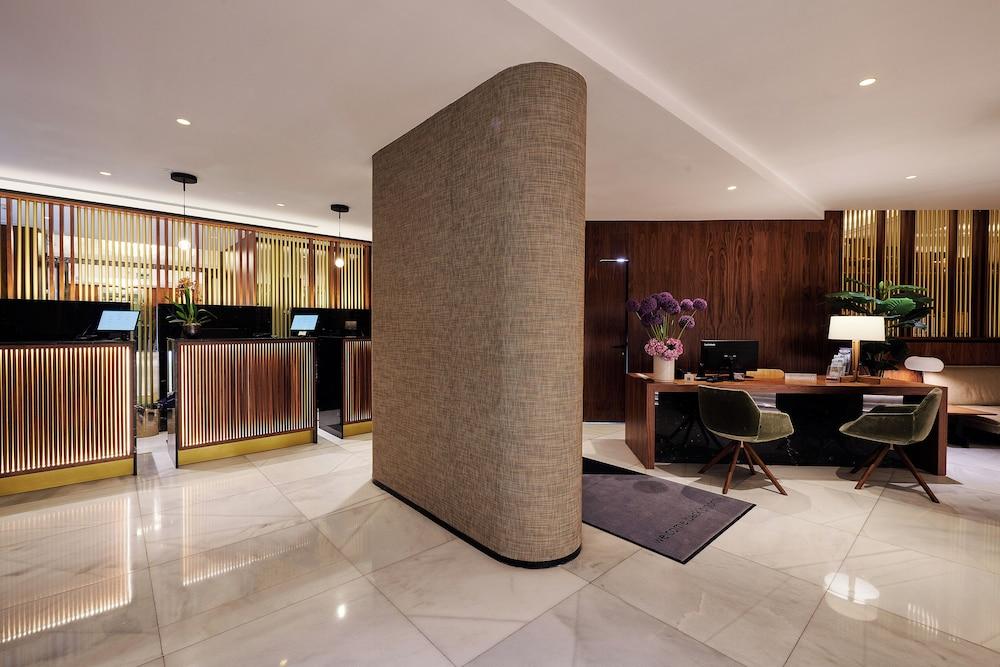 Melia White House Hotel