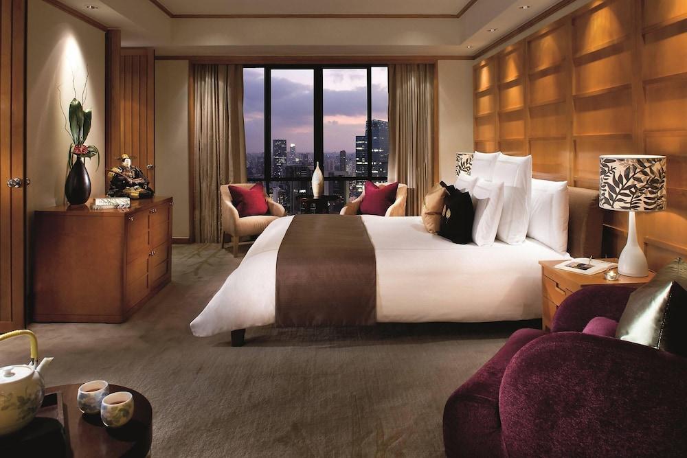 The Portman Ritz-Carlton, Shanghai