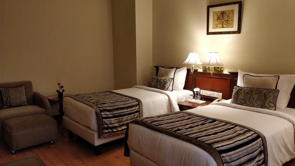 Jaypee Vasant Continental