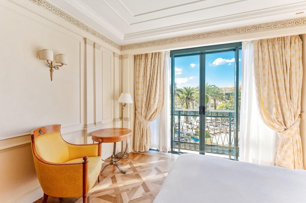 Imperial Hotel Gold Coast