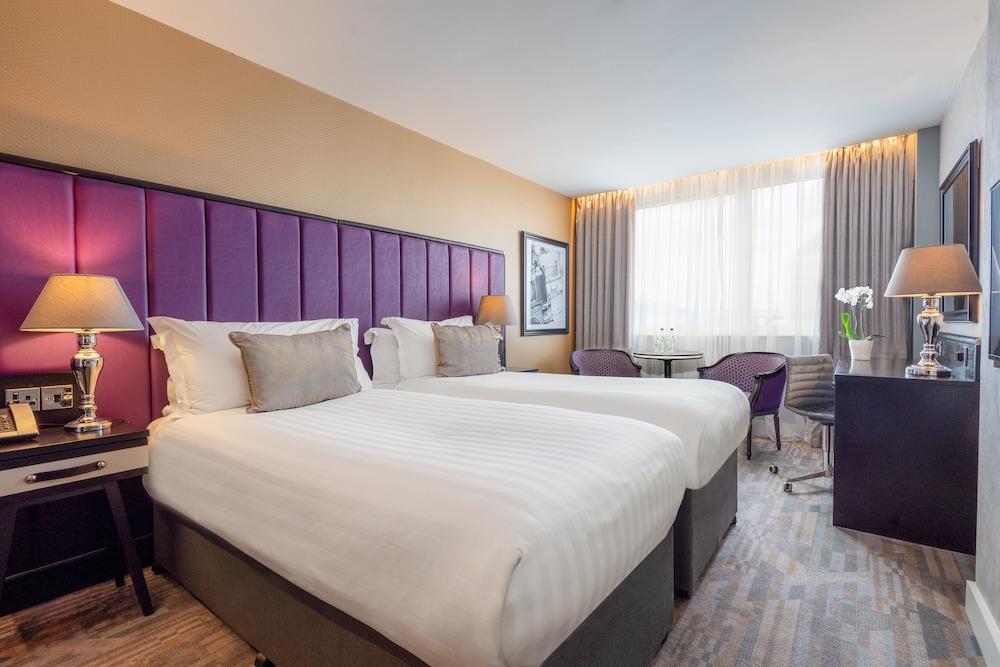 The Trinity City Hotel