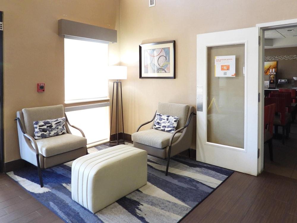 Comfort Suites Crossville