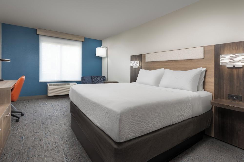 Holiday Inn Express & Suites Superior by IHG
