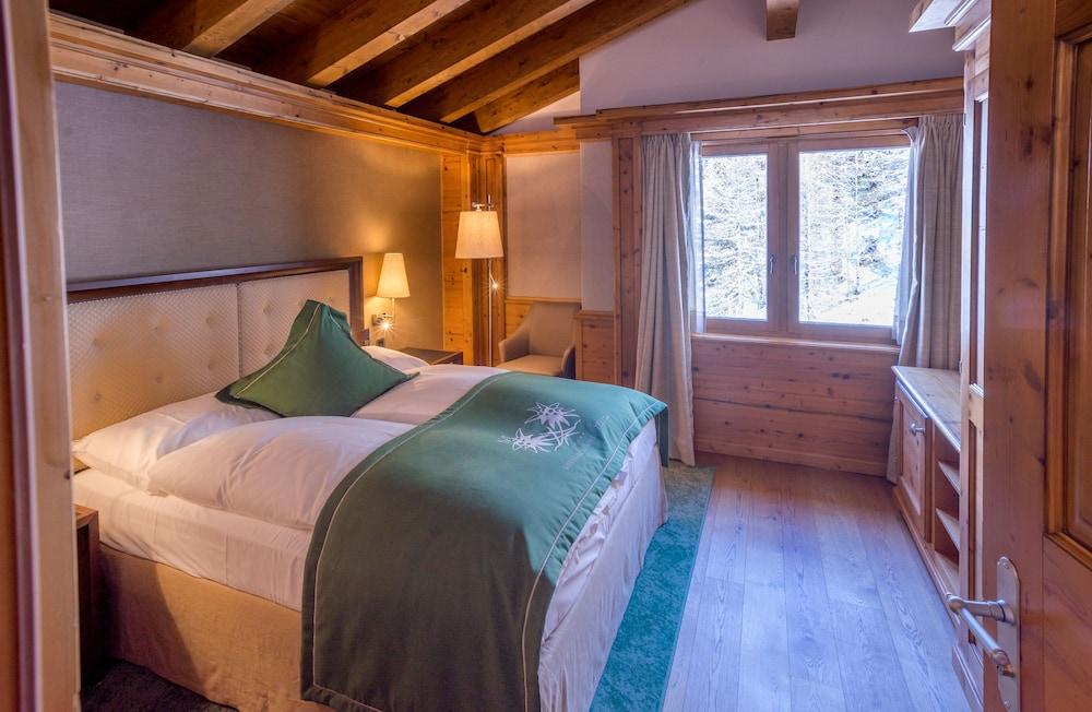 Riffelalp Resort 2222m