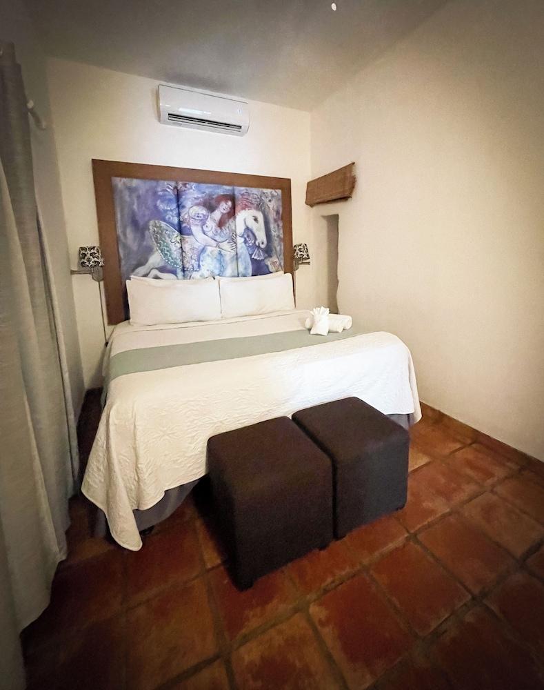 At Wind Chimes Boutique Hotel