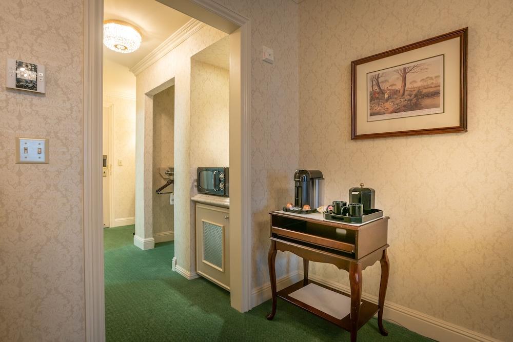 Bristol Hotel, Boutique Collection