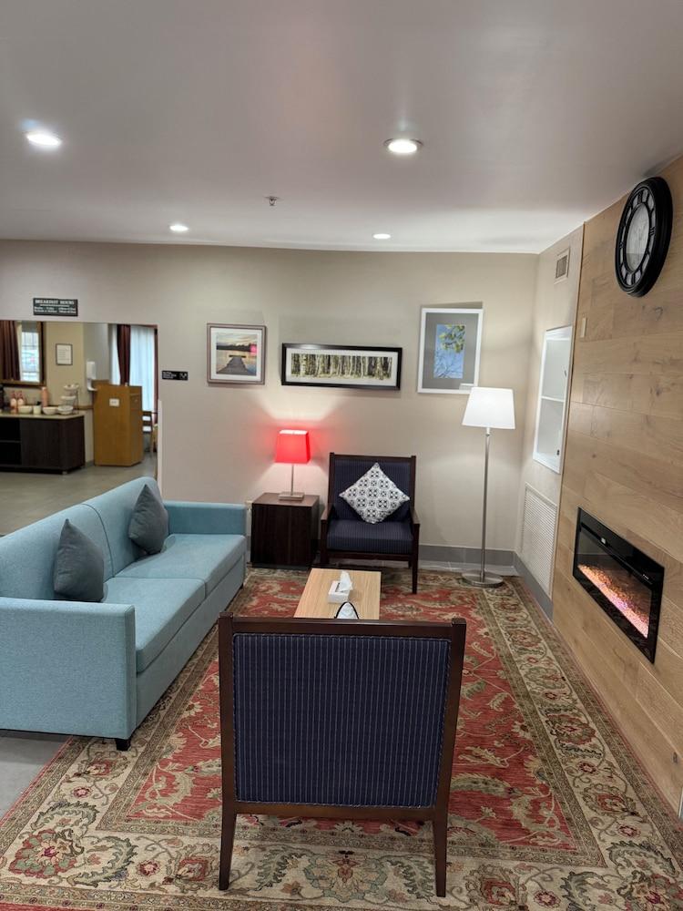 Country Inn & Suites by Radisson, Elgin, IL