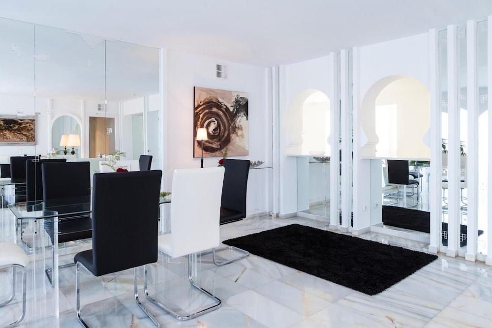 Hotel Suites Albayzin del Mar