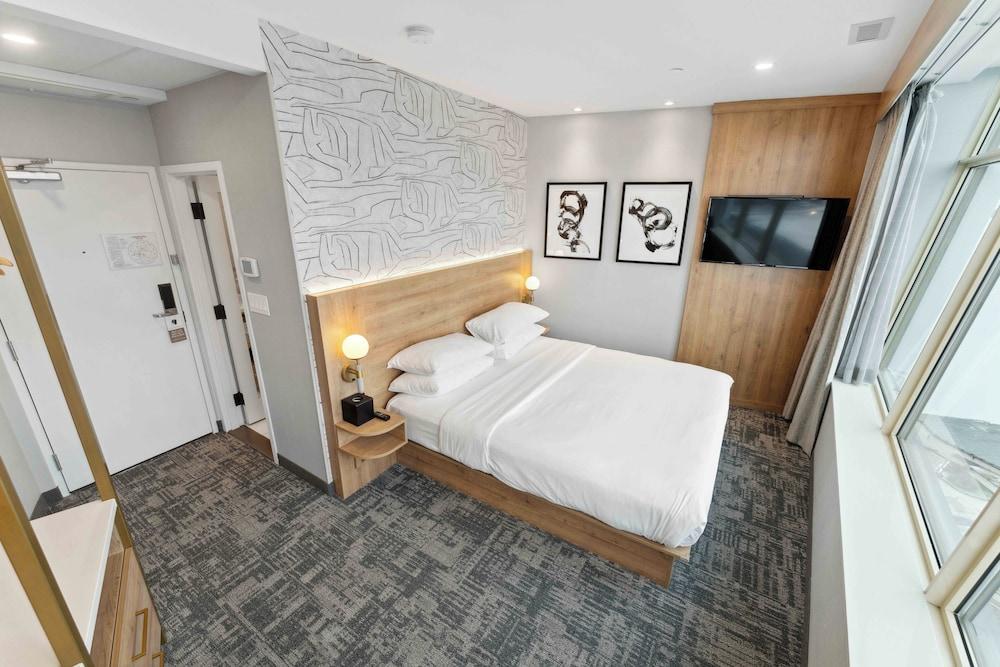 The Tower Hotel Fallsview