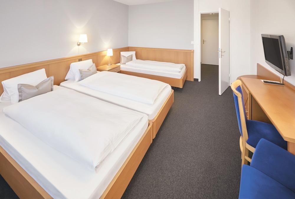 Hotel Schiff am Rhein