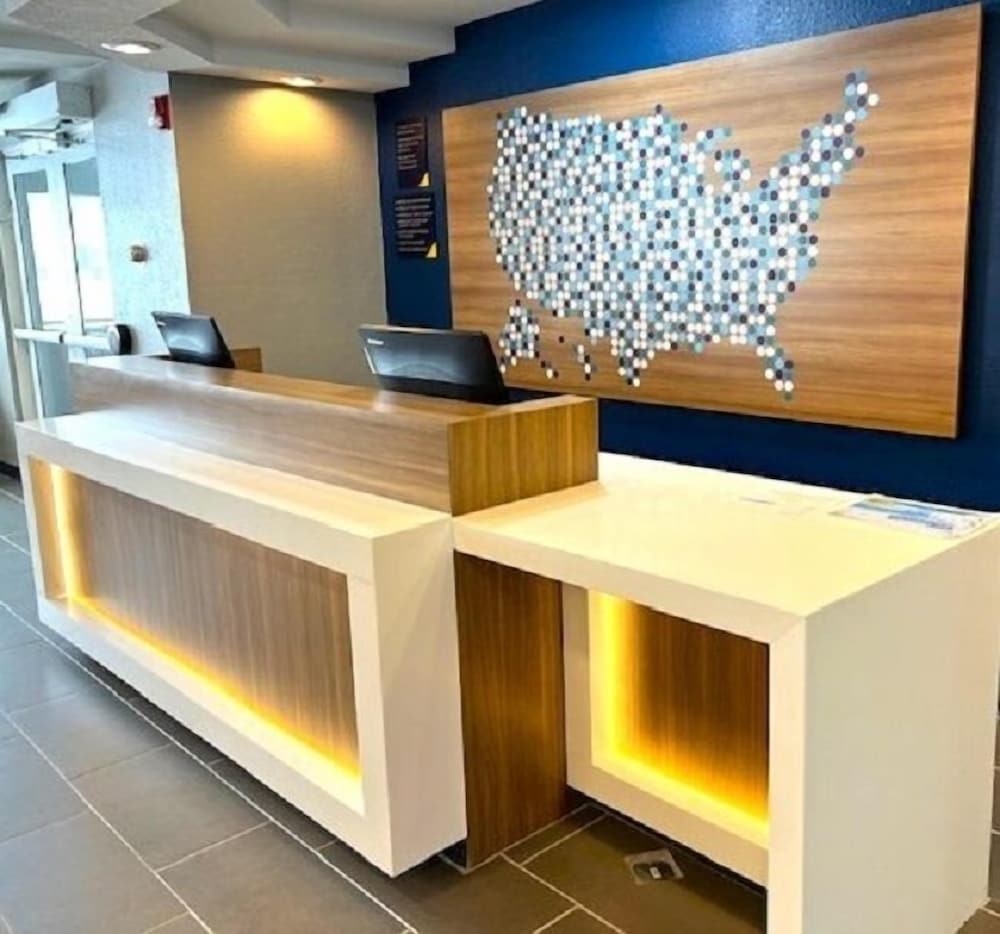 Microtel Inn & Suites by Wyndham Rapid City