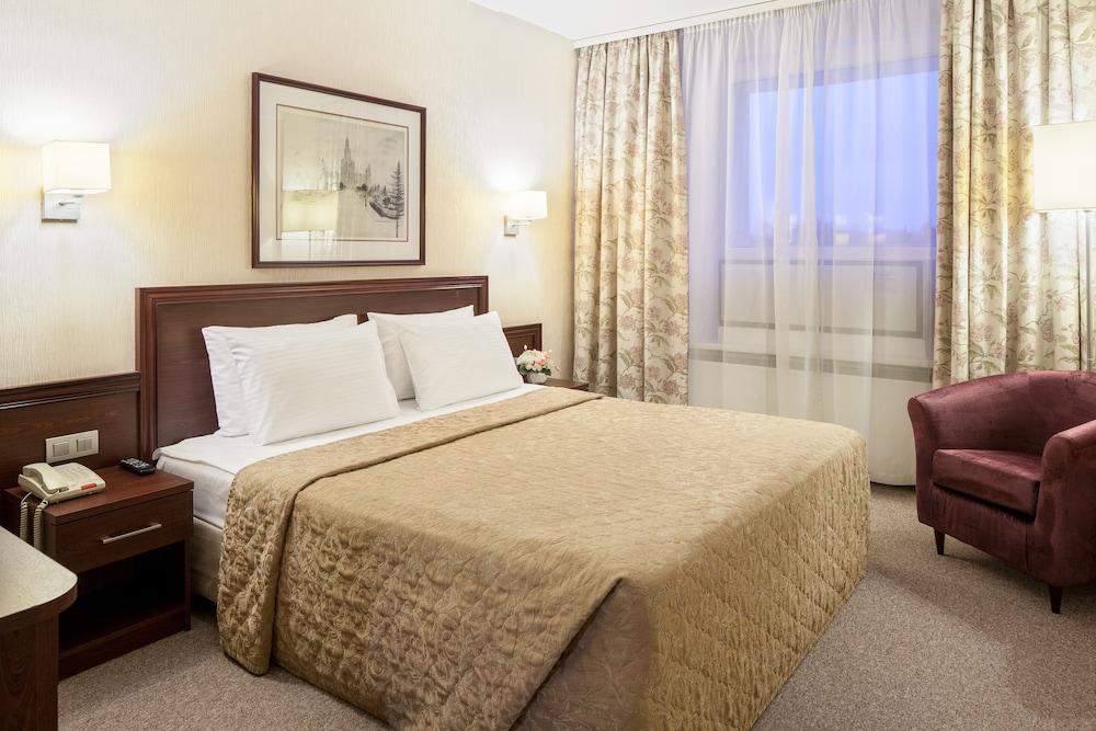 Aerostar Hotel Moscow