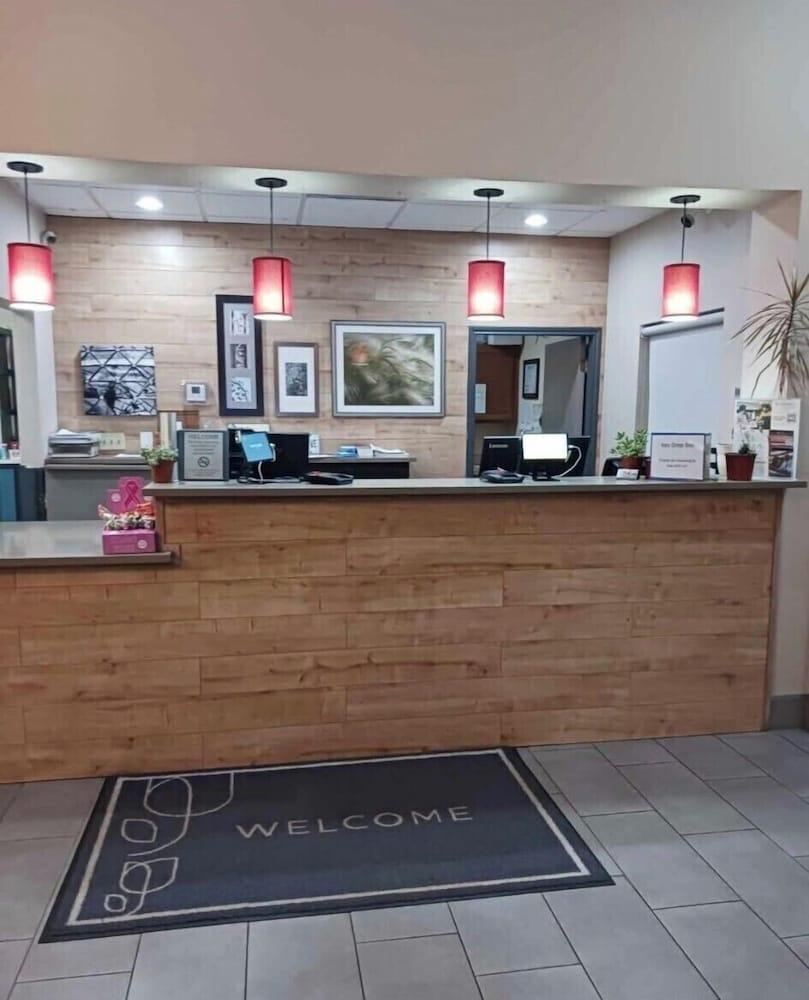 Country Inn & Suites by Radisson, Harlingen, TX