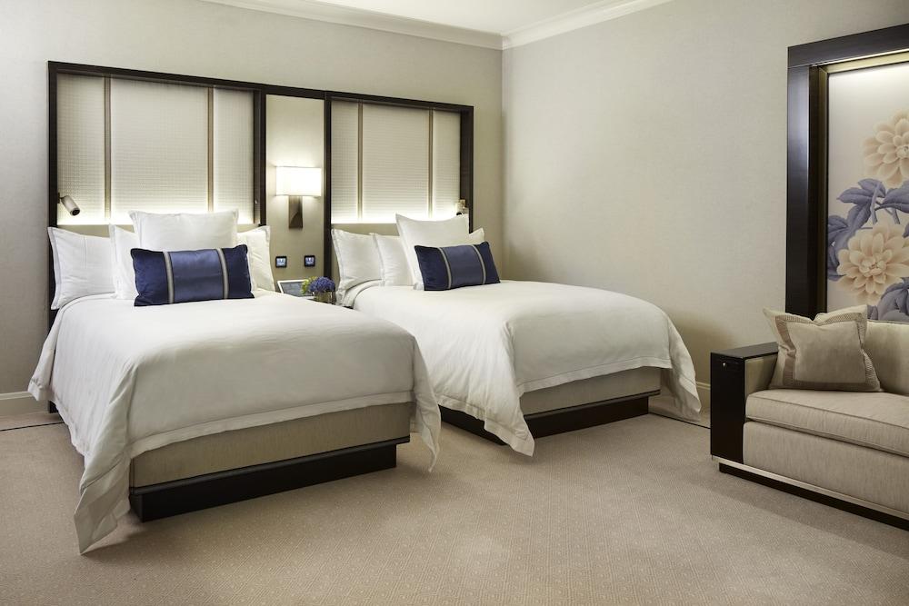 The Peninsula Chicago