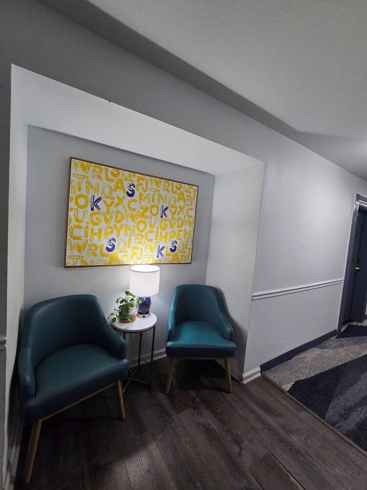 Quality Inn & Suites Tulare