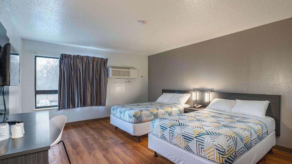 Motel 6 New Haven - Branford, CT