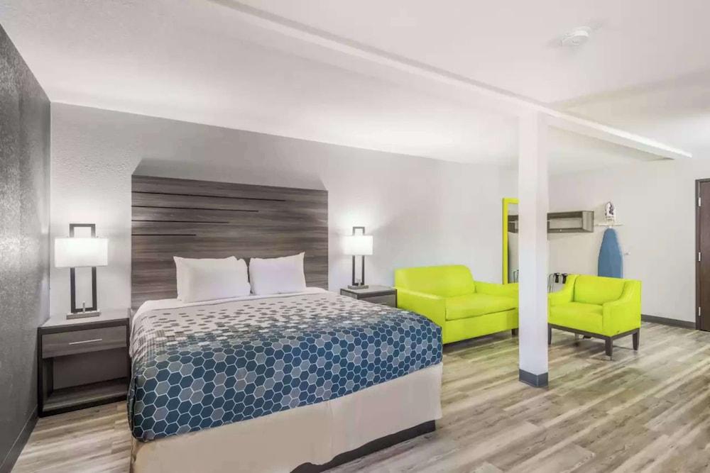 Sonesta Essential Des Moines