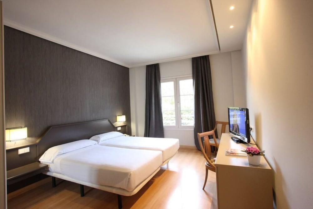 Hotel Urdanibia Park