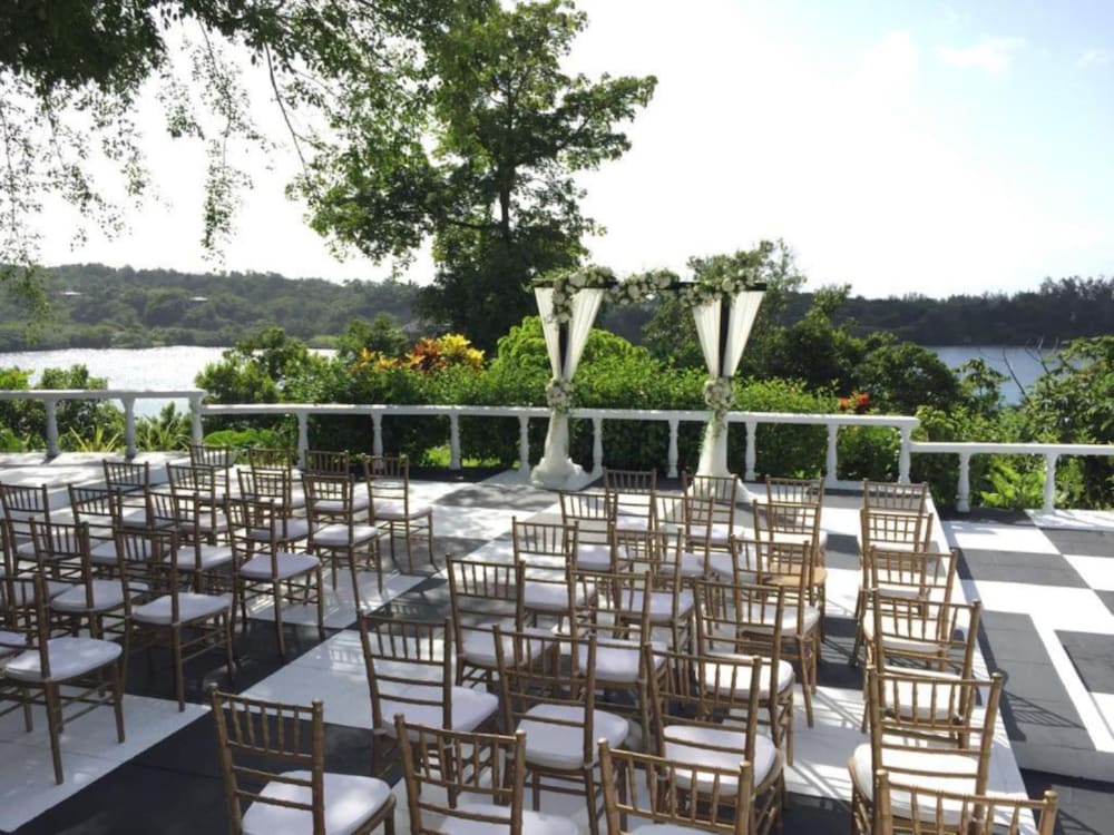 Jamaica Palace Hotel