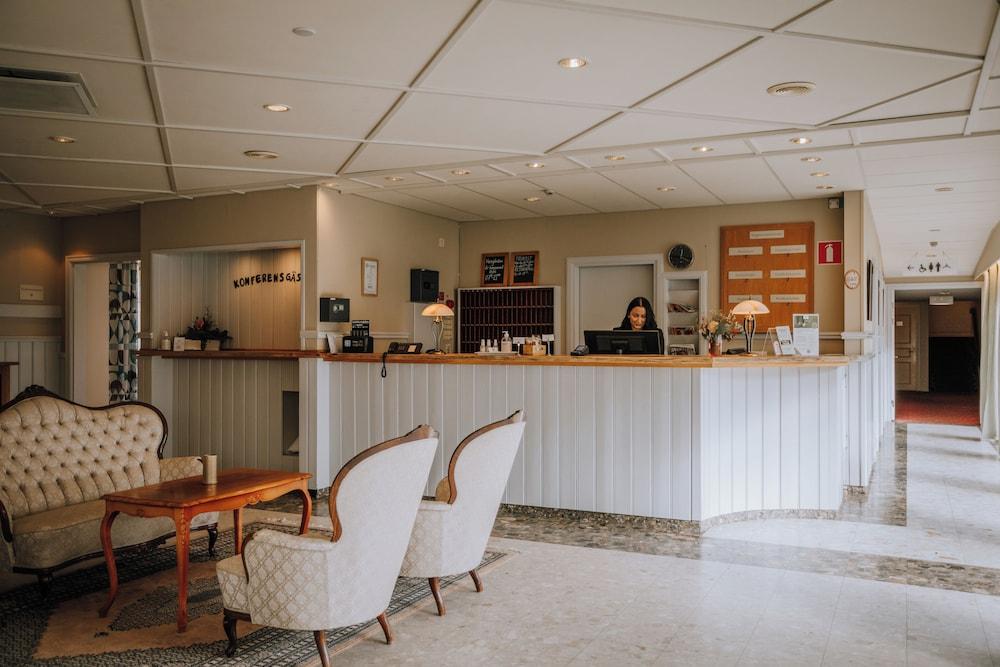 Ronnums Herrgård - Collection by Ligula