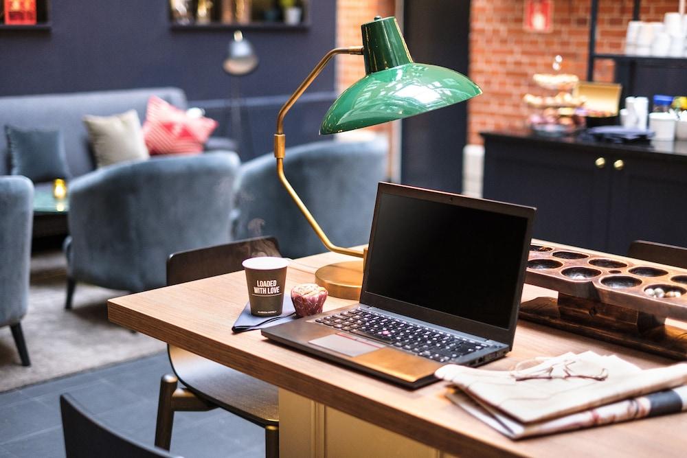 Home Hotel Temperance