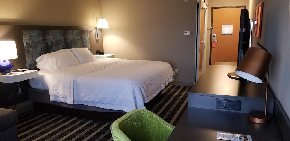 Hampton Inn by Hilton Eagle Pass