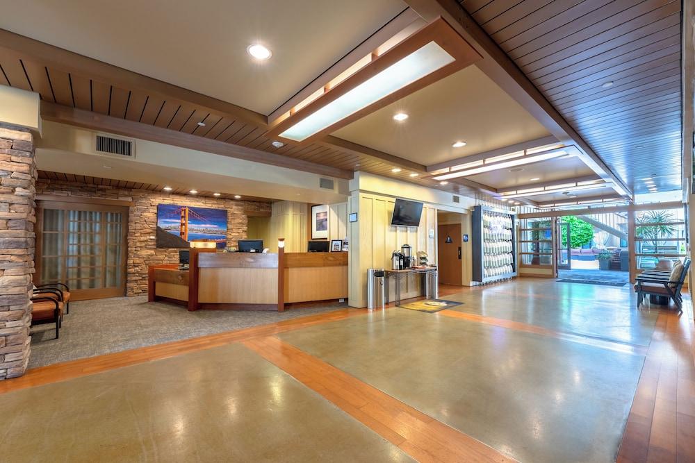 The Lodge at Tiburon