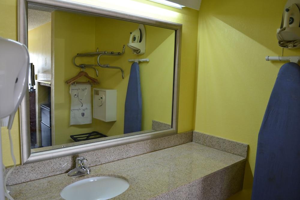 Econo Lodge Picayune