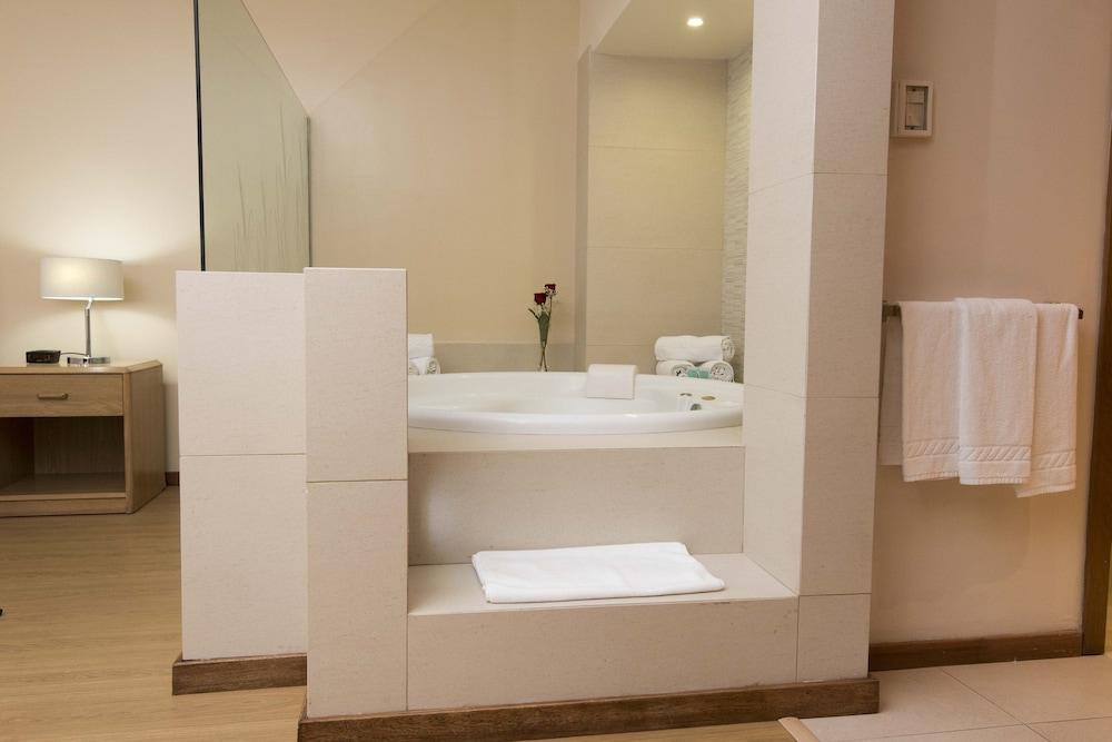 Holiday Inn Montevideo by IHG