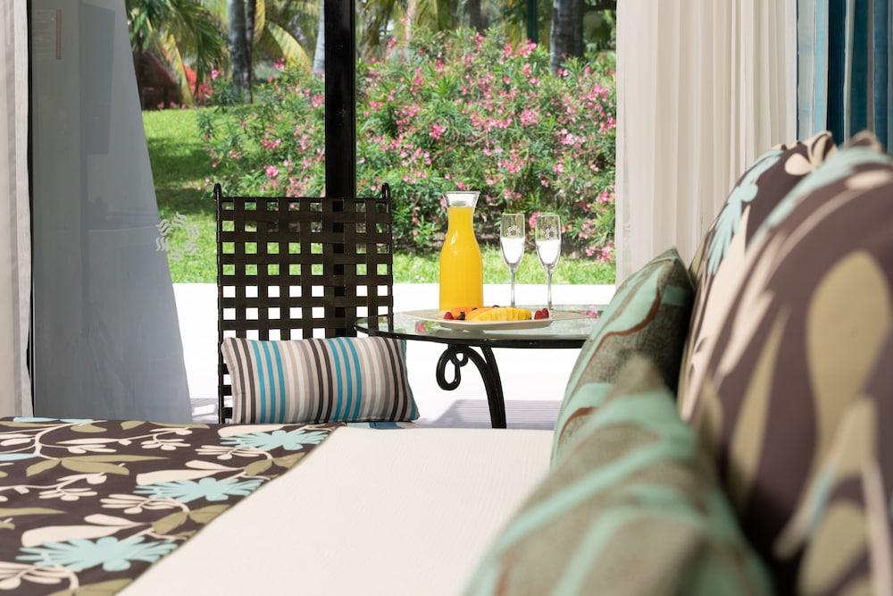 The Grand Oasis Cancun - All Inclusive