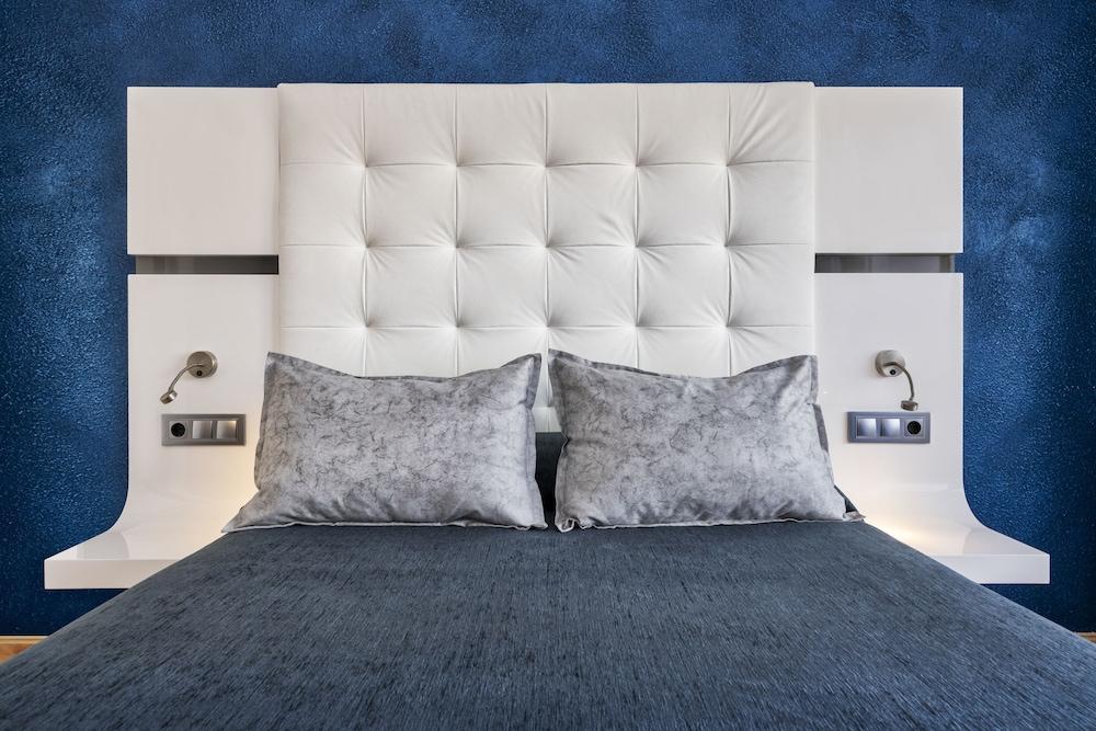 Salles Hotel Marina Portals