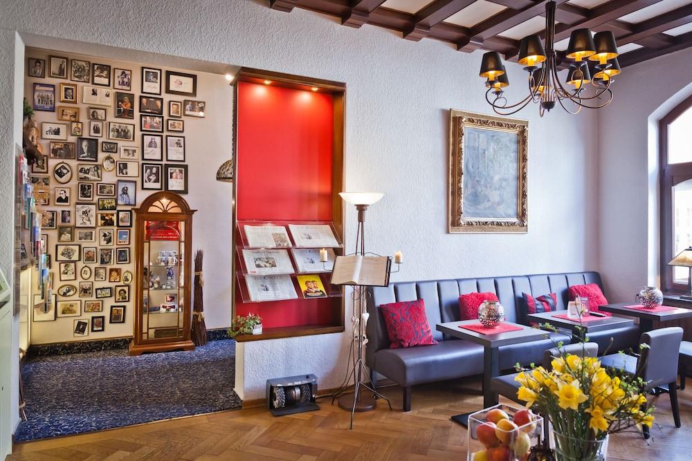 Arthotel ANA Residence