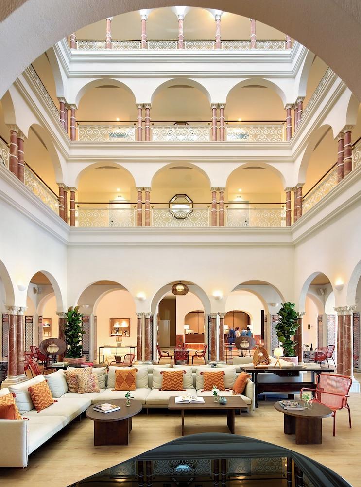 Meliá Zahara Resort & Villas